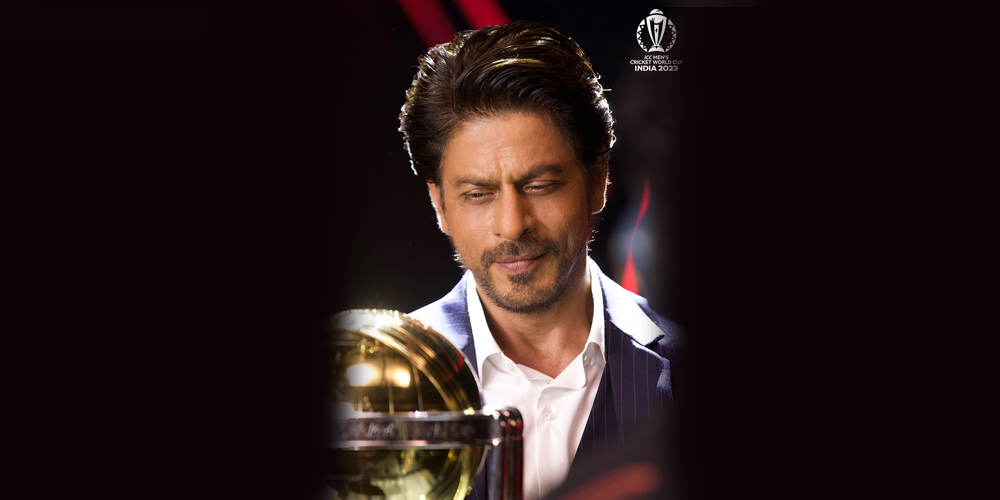 Shah Rukh Khan Poses with ODI World Cup Trophy on July 19, 2023