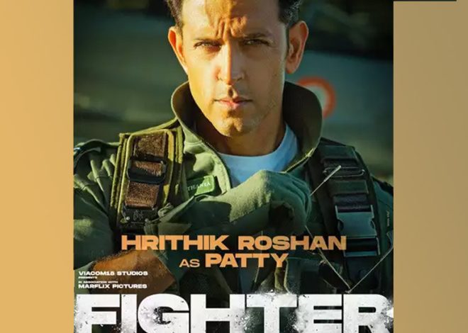 Hrithik Roshan’s Fighter Look Unveiled: Fans and Celebrities Erupt in Applause