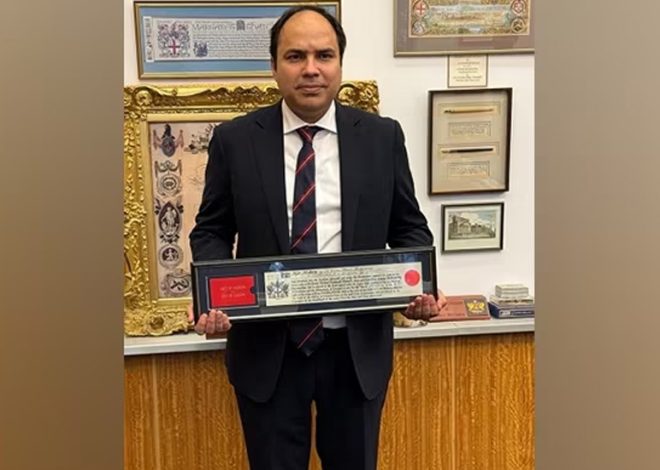 Indian Lawyer Gets Prestigious “Freedom of the City of London” Award