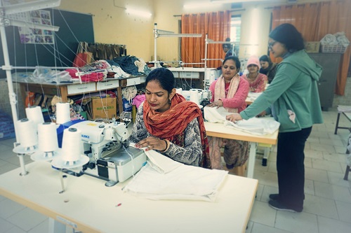 V-Guard – Sunflame Enterprises & Innovative Project Management Services Empower Women in Faridabad with Sewing Skill Programme for Economic Independence